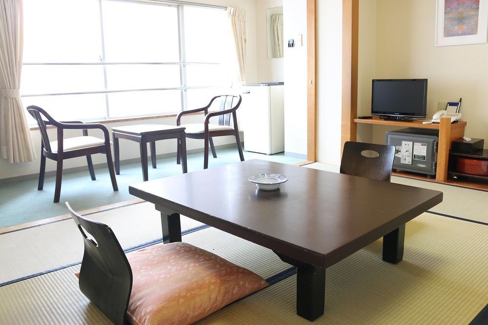 Hotel Sankeien Sapporo Dış mekan fotoğraf