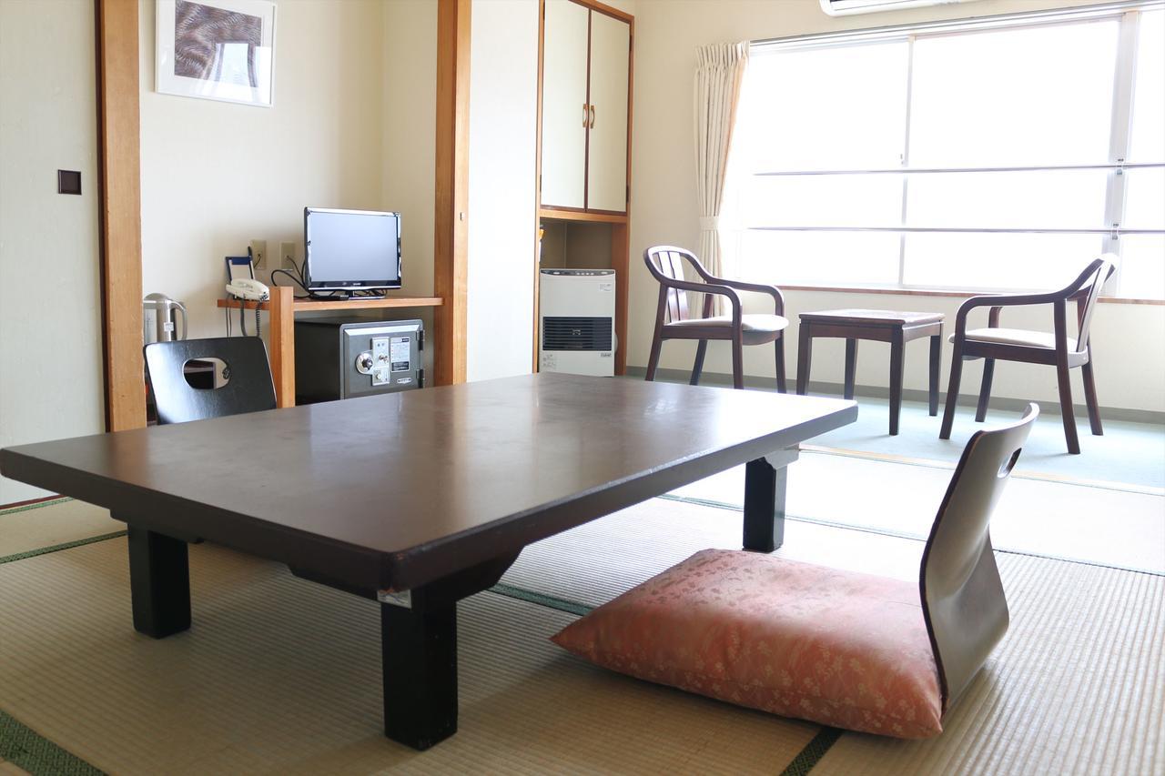 Hotel Sankeien Sapporo Dış mekan fotoğraf