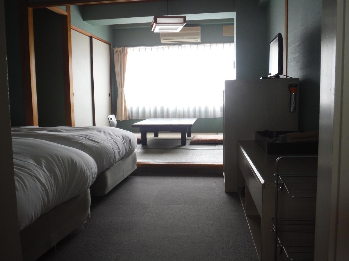 Hotel Sankeien Sapporo Dış mekan fotoğraf