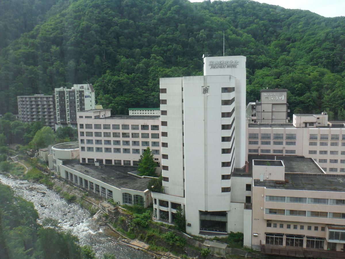 Hotel Sankeien Sapporo Dış mekan fotoğraf